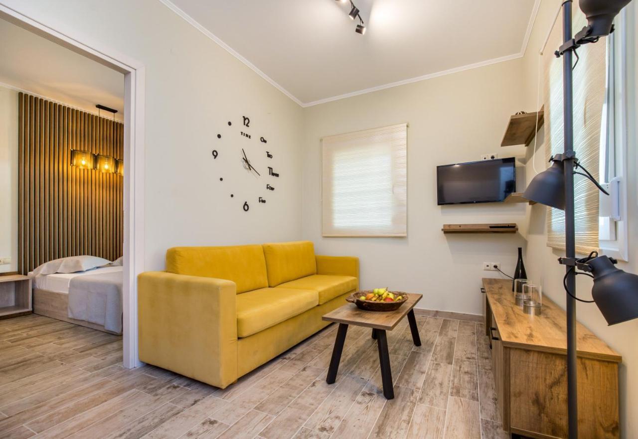 Villa 4 You Iliopetra Скала Сотирос Екстериор снимка