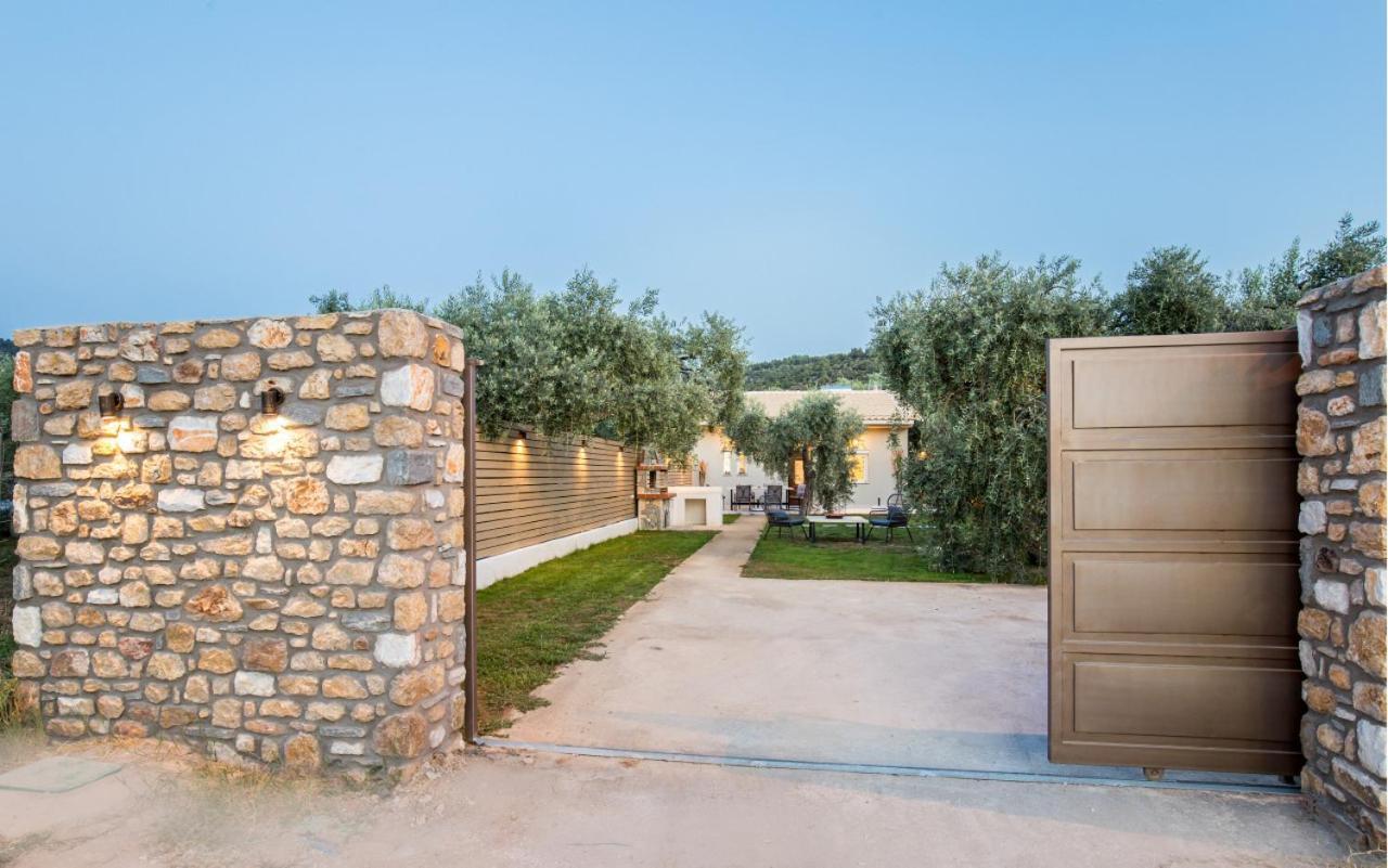 Villa 4 You Iliopetra Скала Сотирос Екстериор снимка