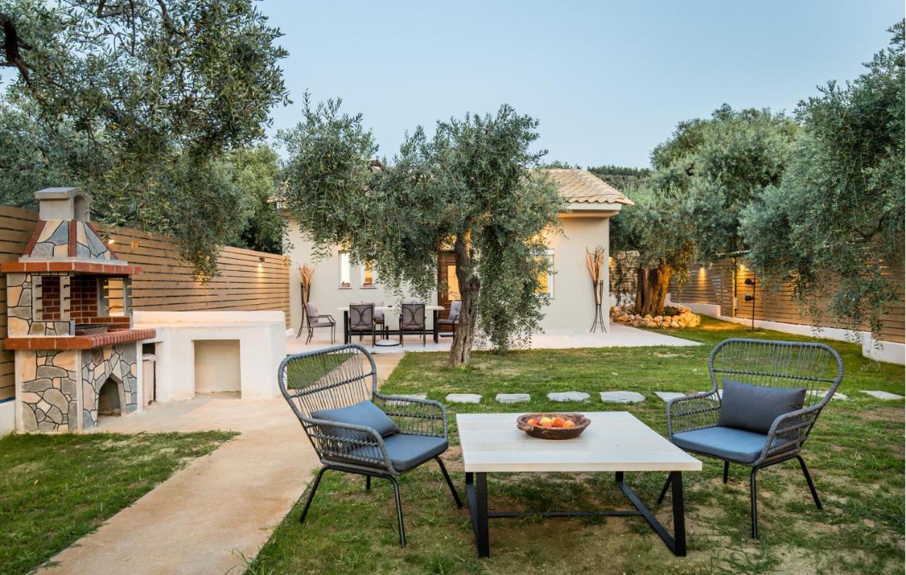 Villa 4 You Iliopetra Скала Сотирос Екстериор снимка