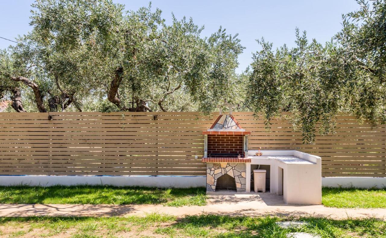 Villa 4 You Iliopetra Скала Сотирос Екстериор снимка